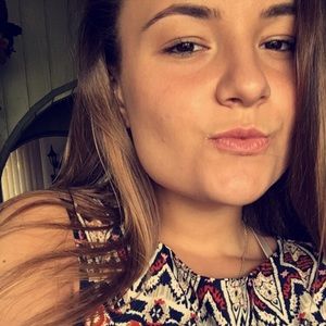 Meet your Posher, Karolina